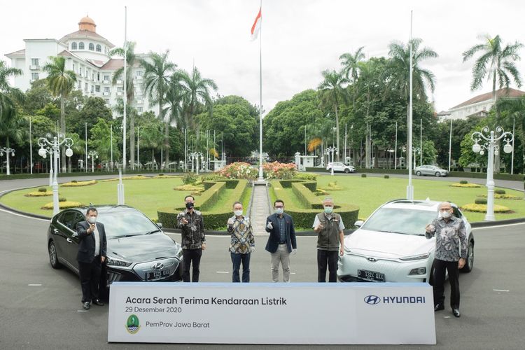 Geber Mobil Listrik, Baterai Hyundai Ioniq Wagub Jabar Sisa 3 Persen